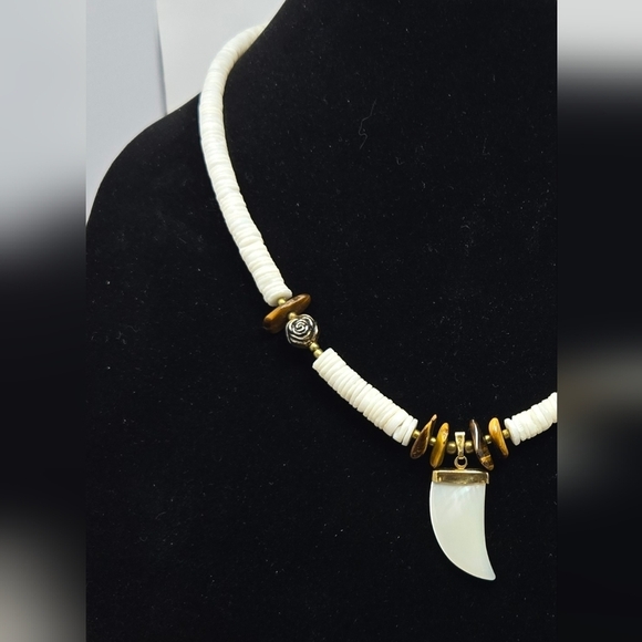 Heishi, Mother Of Pearl & Tiger Eye Womens Necklace Rose Beads Brass Accents - Picture 6 of 8